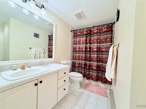 $809,000 | 1180 Davinci Drive, Cortlandville, NY 13045