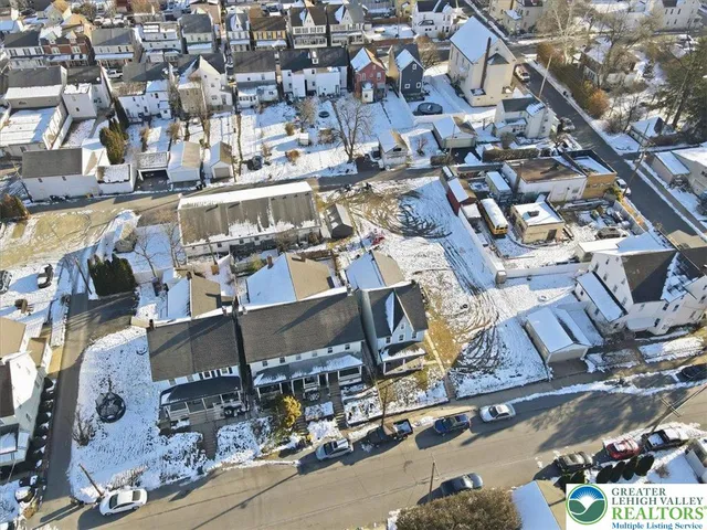$139,900 | 143 5th Street, Slatington, PA 18080