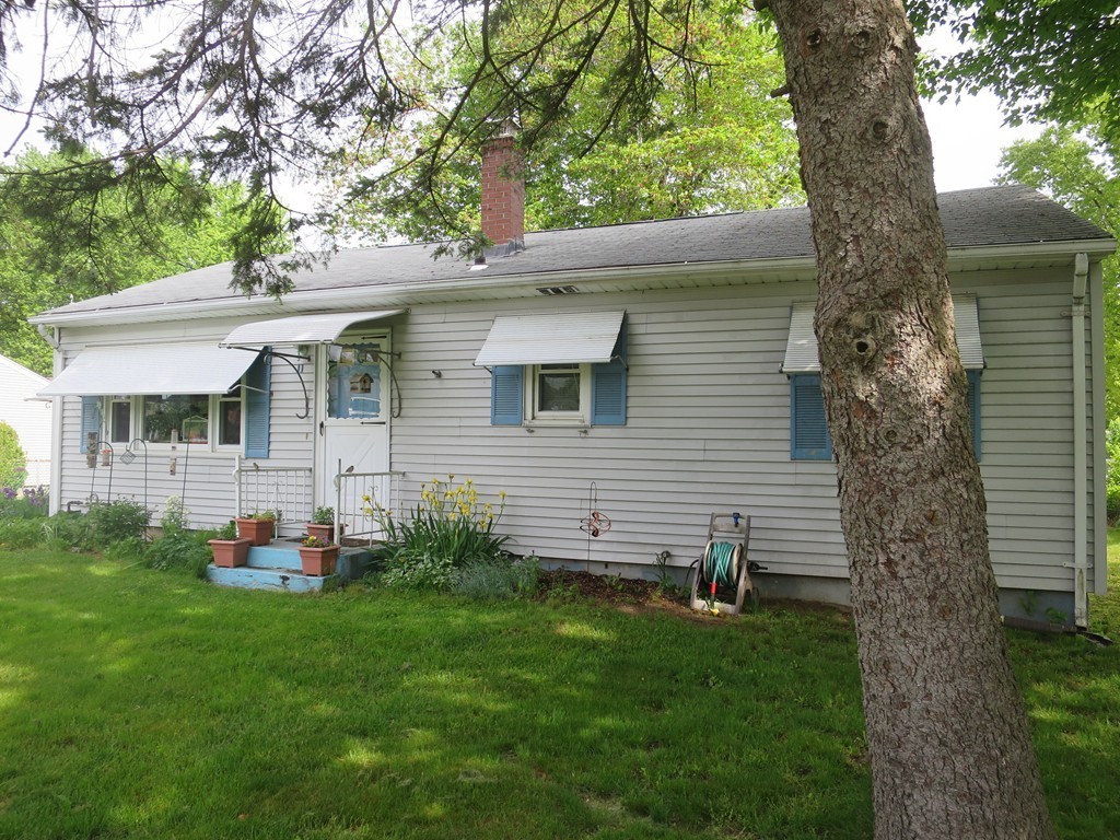 11 Dunbar Street Springfield, MA 01118 - Photo 22 of 24 Gallery Image 22