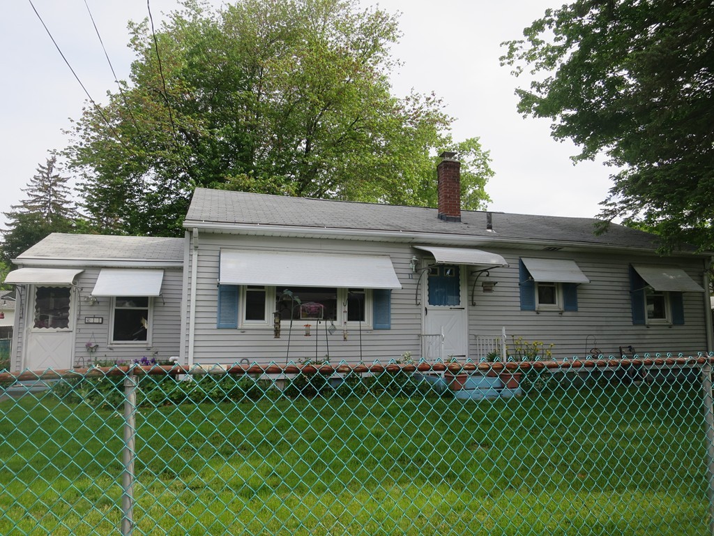 11 Dunbar Street Springfield, MA 01118 - Photo 23 of 24 Gallery Image 23
