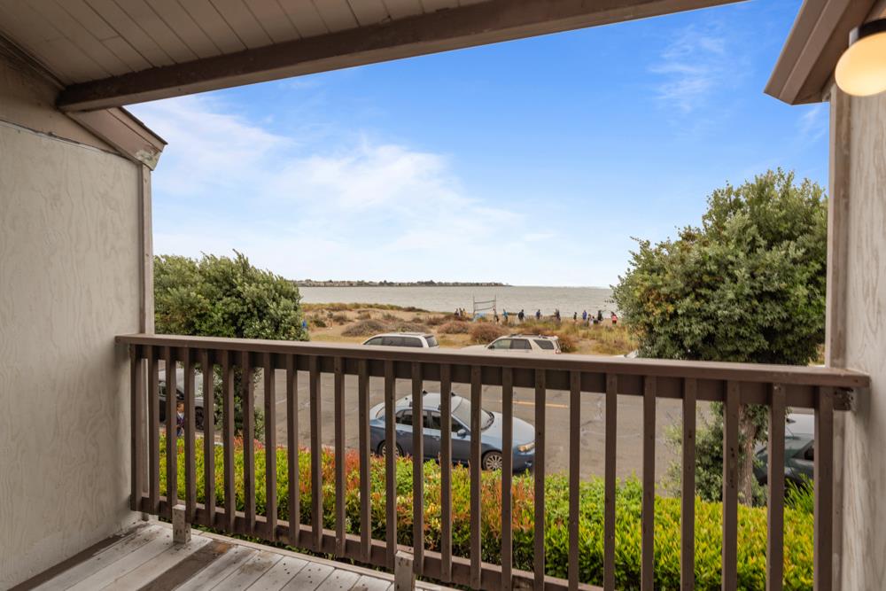 2101 Shore Line Drive, Unit 212 Alameda, CA 94501 - Photo 21 of 28 a view of a balcony