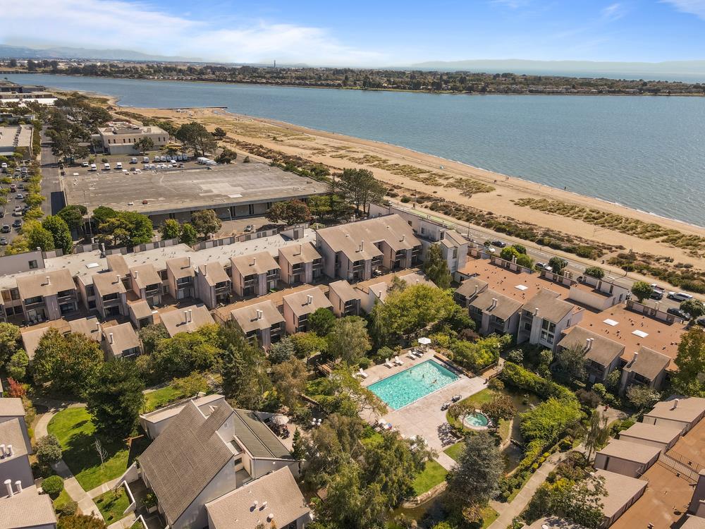 2101 Shore Line Drive, Unit 212 Alameda, CA 94501 - Photo 27 of 28 a view of lake and mountain