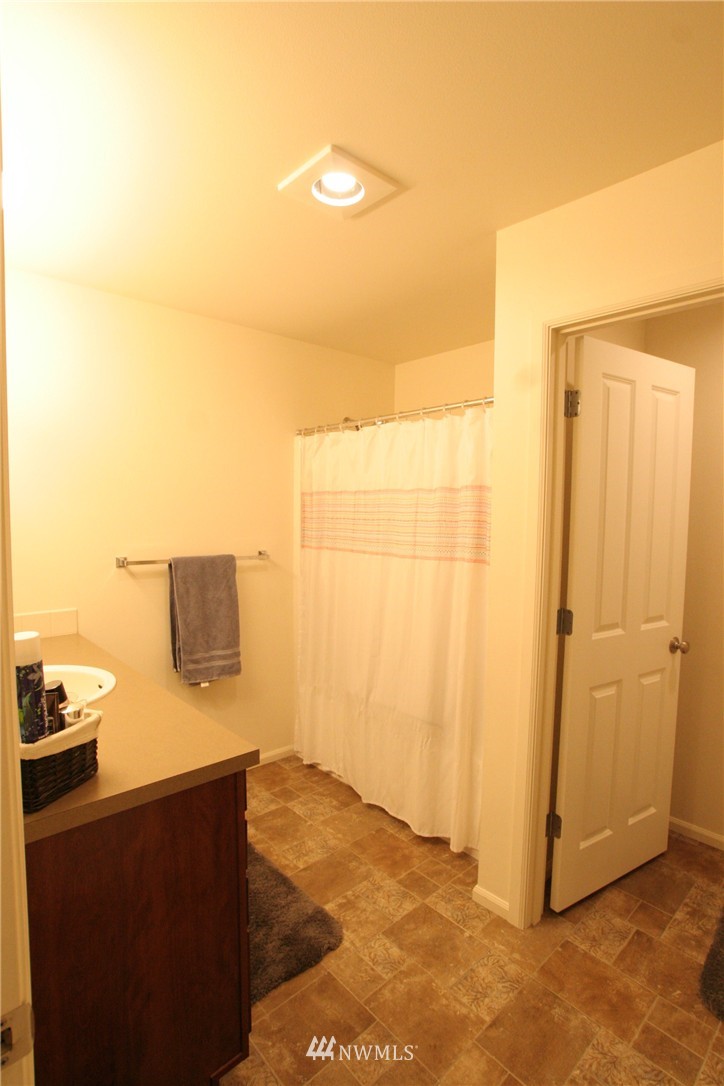6516 Ruddell Road Southeast Lacey, WA 98513 - Photo 14 of 25 Gallery Image 14