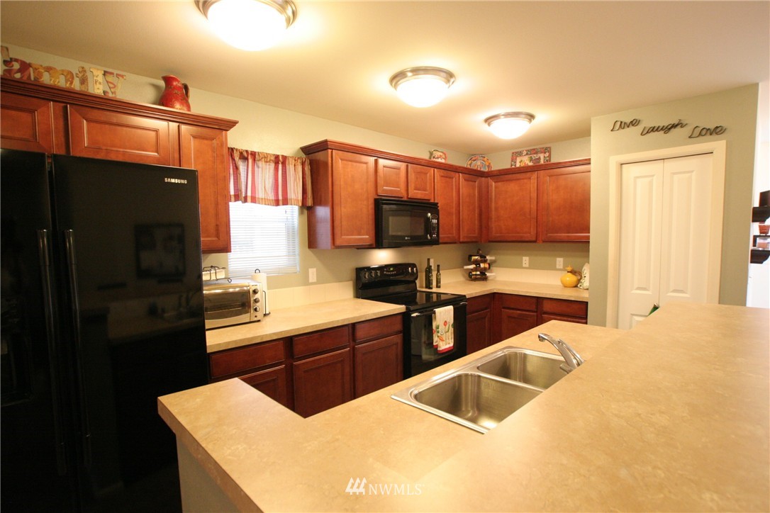 6516 Ruddell Road Southeast Lacey, WA 98513 - Photo 8 of 25 Gallery Image 8
