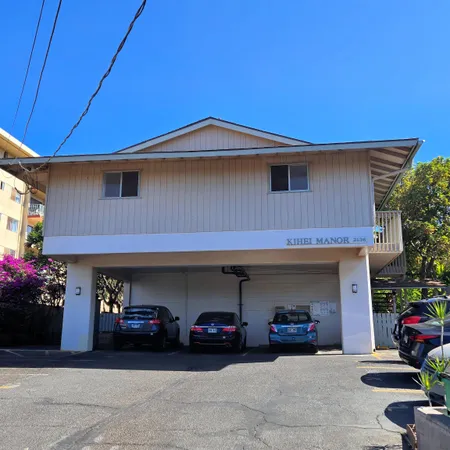 $2,000 | 2136 Konou Place, Unit 201, Kihei, HI 96753