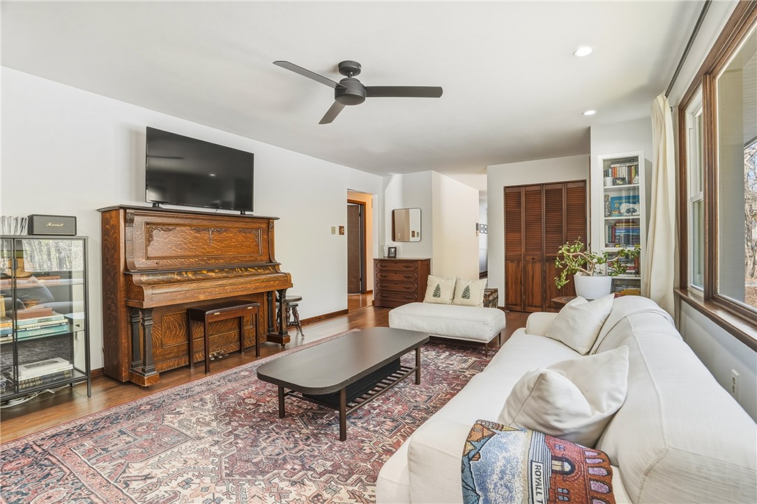 103 Black Star Road Burrillville, RI 02839 - Photo 11 of 29