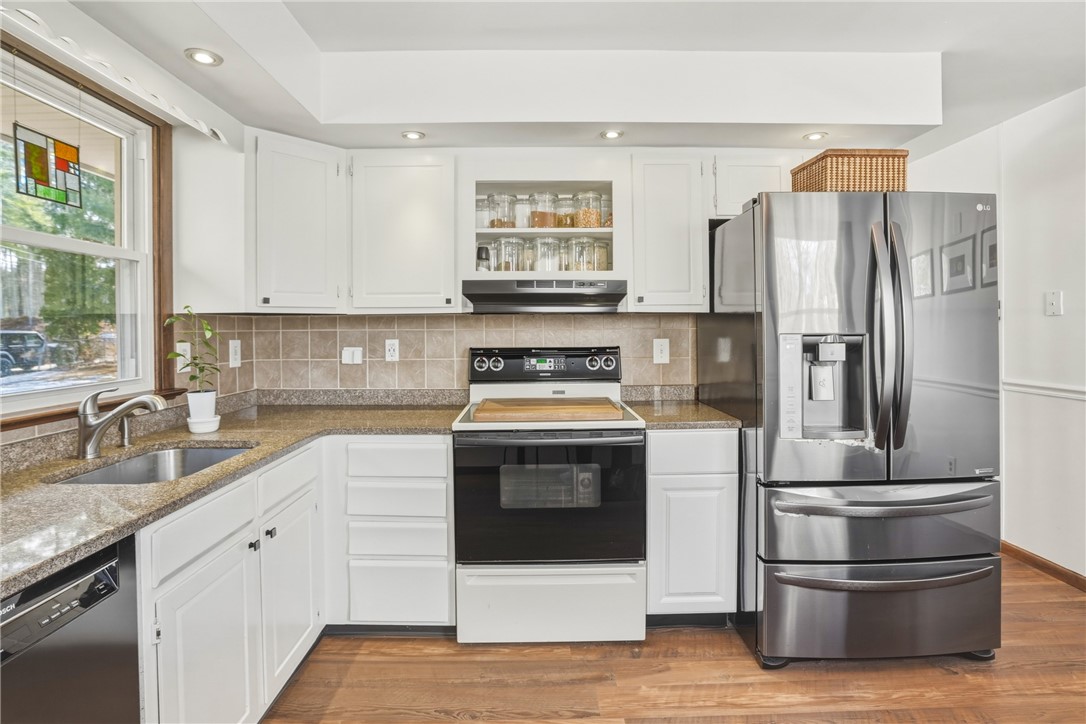 103 Black Star Road Burrillville, RI 02839 - Photo 14 of 29