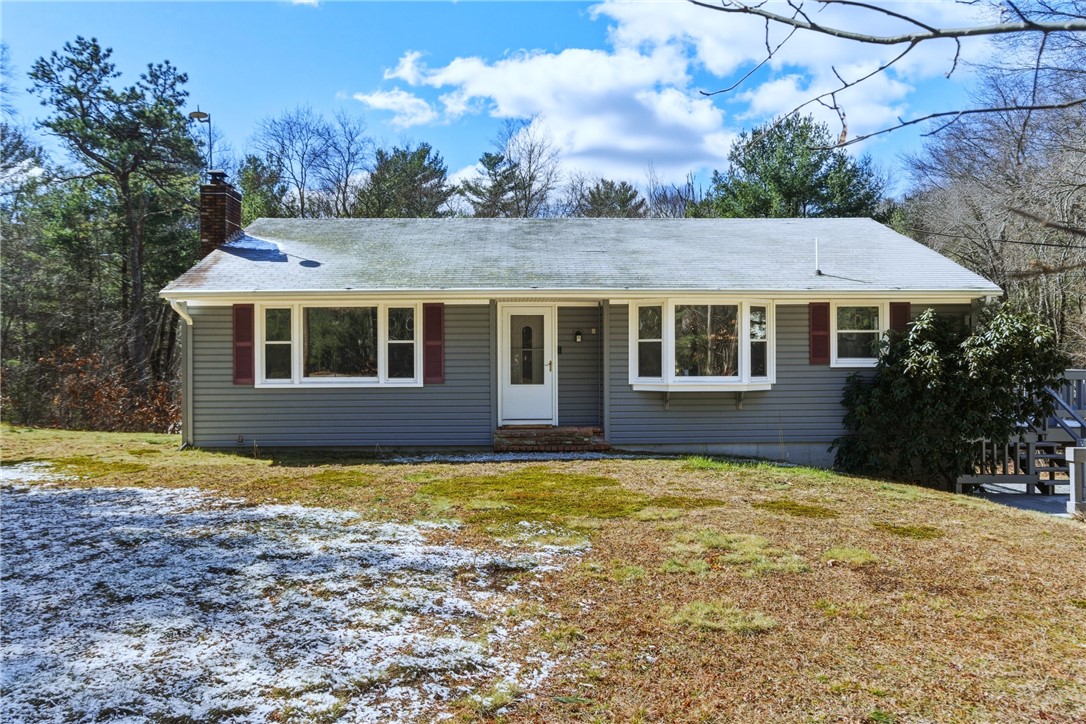 103 Black Star Road Burrillville, RI 02839 - Photo 2 of 29