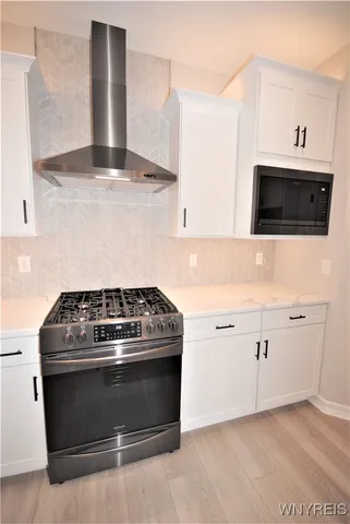 $799,900 | 7 Knoche Way, Orchard Park, NY 14127