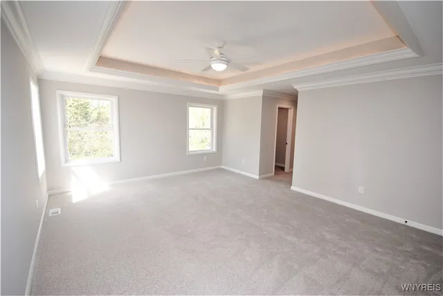 $799,900 | 7 Knoche Way, Orchard Park, NY 14127