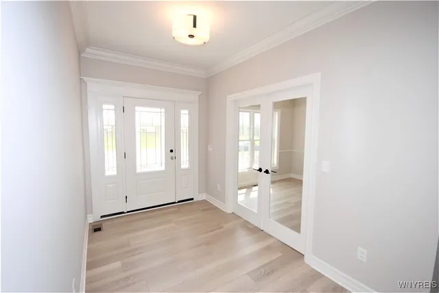 $799,900 | 7 Knoche Way, Orchard Park, NY 14127