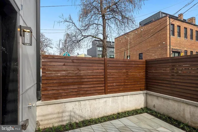 $3,400 | 2717 Sherman Avenue Northwest, Unit 1, Washington, DC 20001