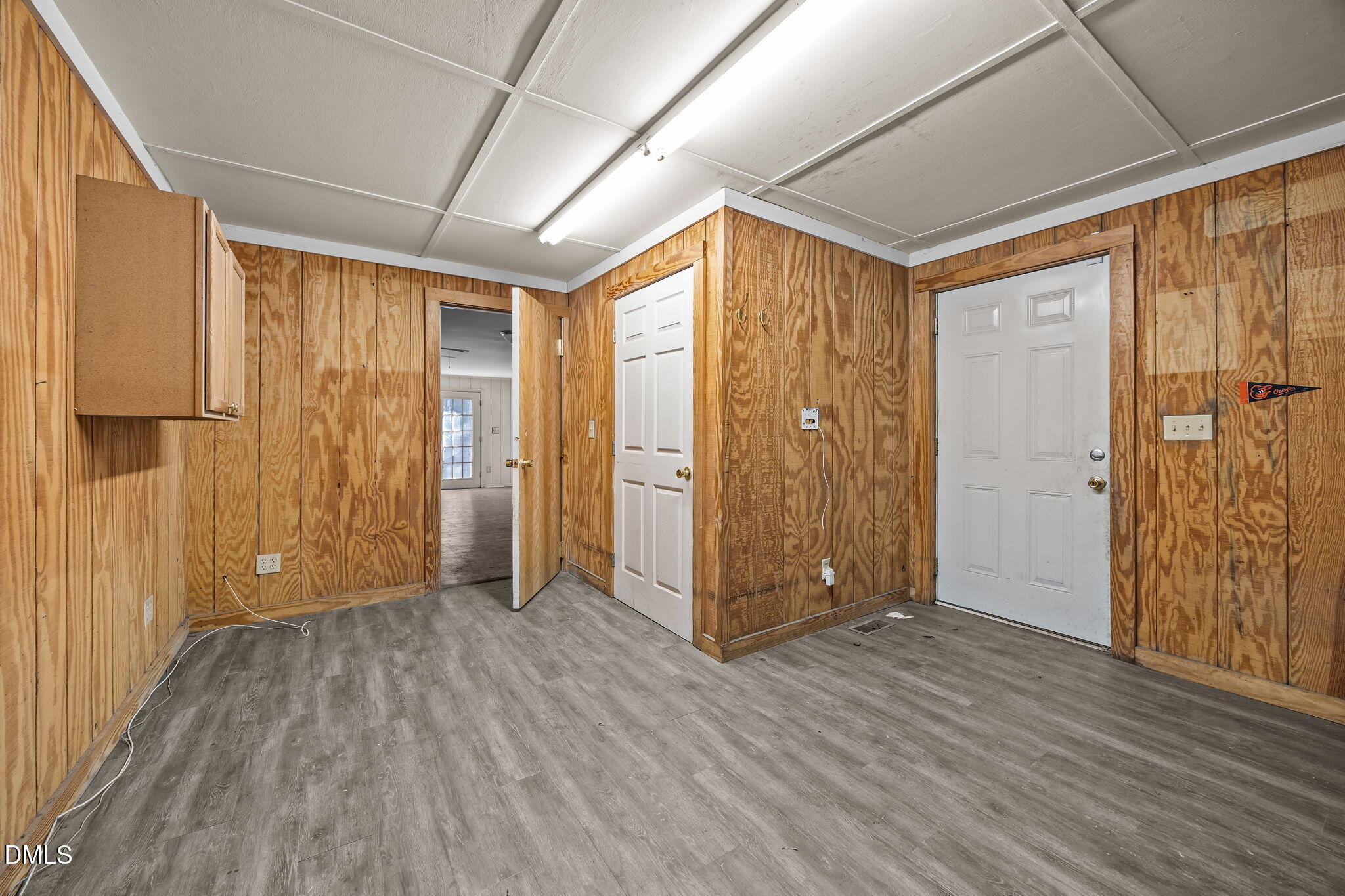 4029 Strickland Farm Road Raleigh, NC 27604 - Photo 24 of 40 a view of entryway with wooden floor