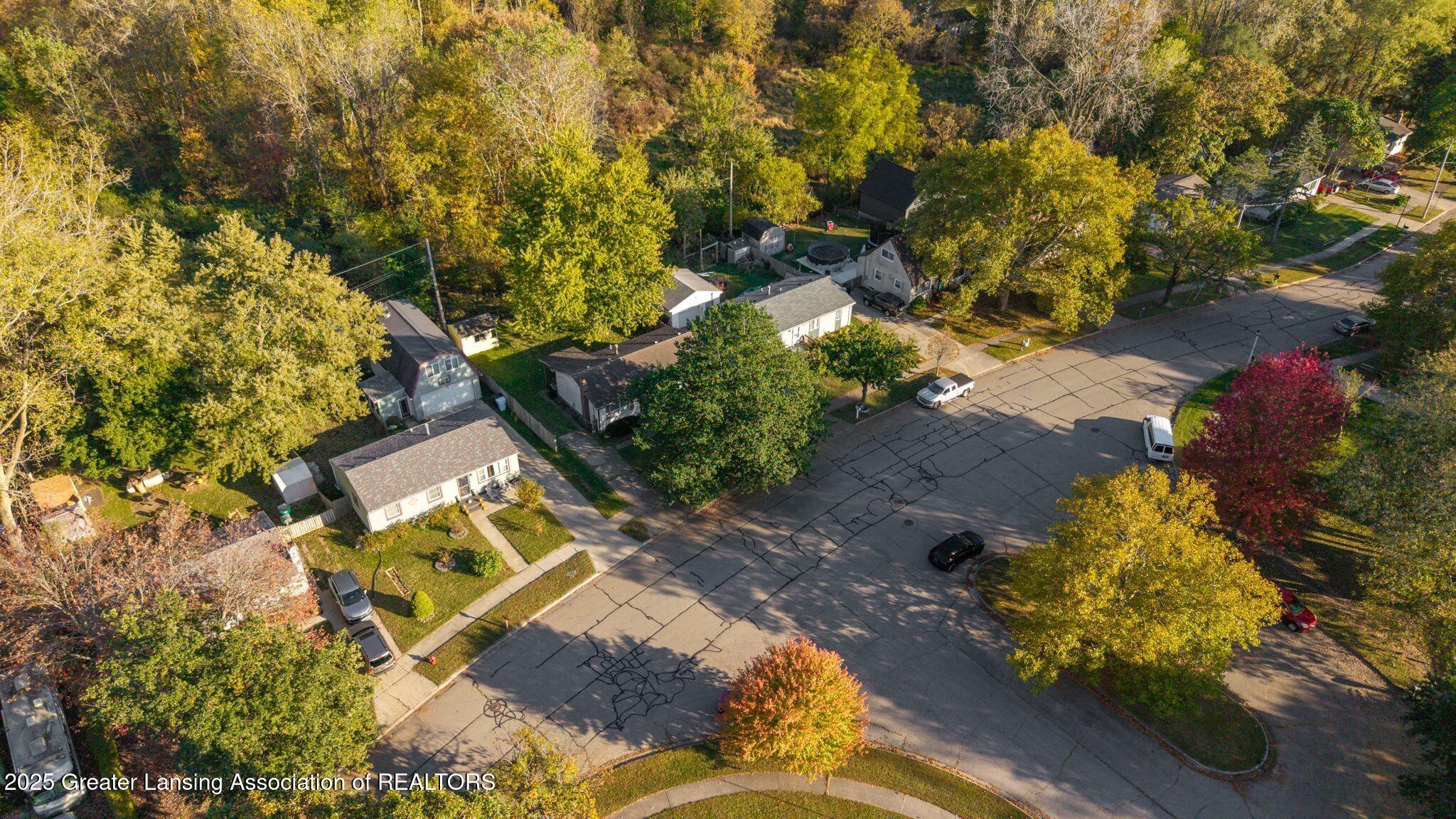 6955 Richard Road Lansing, MI 48911 - Photo 40 of 40 sVMj3wAk