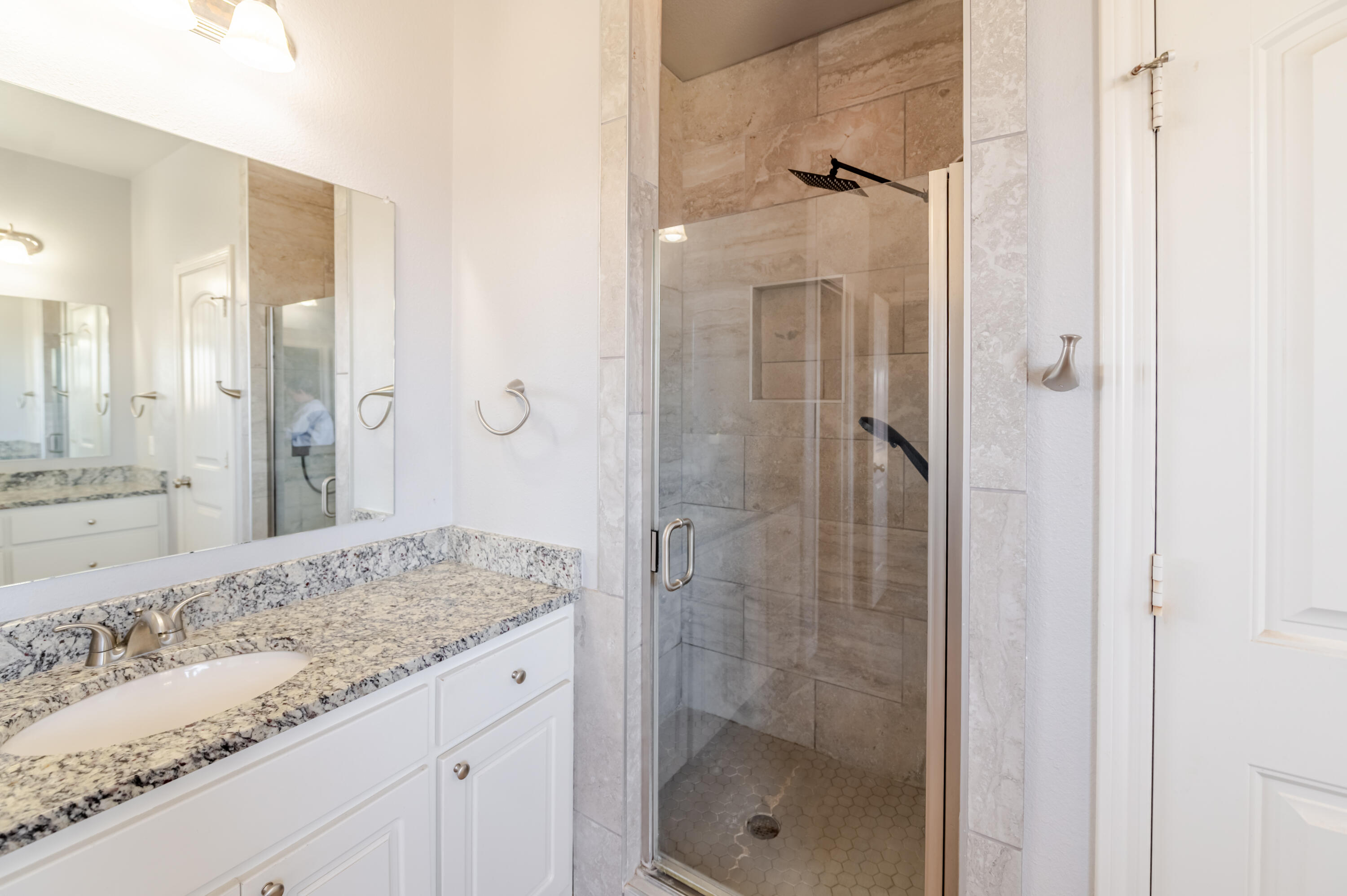 5232 Kemper Street Lubbock, TX 79416 - Photo 13 of 23 RE.Ke-10