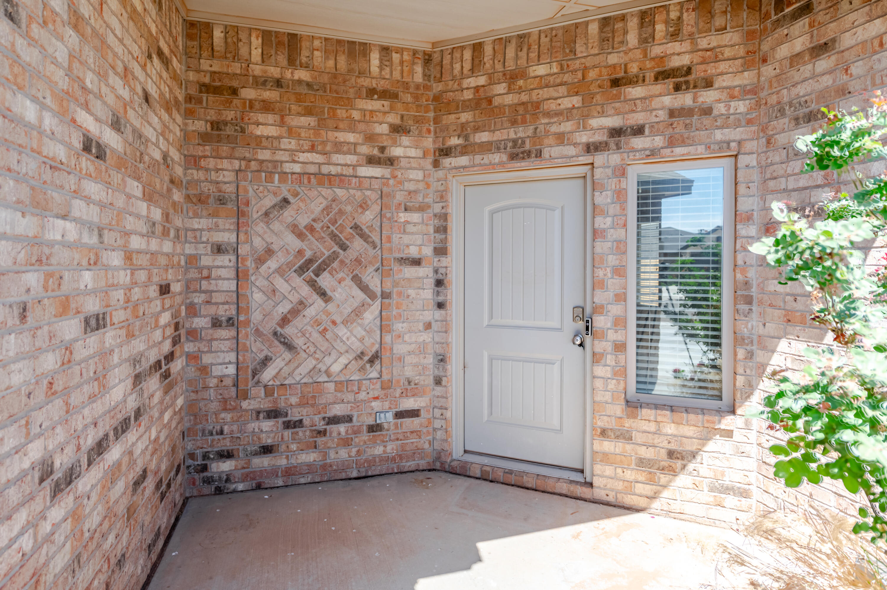 5232 Kemper Street Lubbock, TX 79416 - Photo 2 of 23 RE.Ke-24