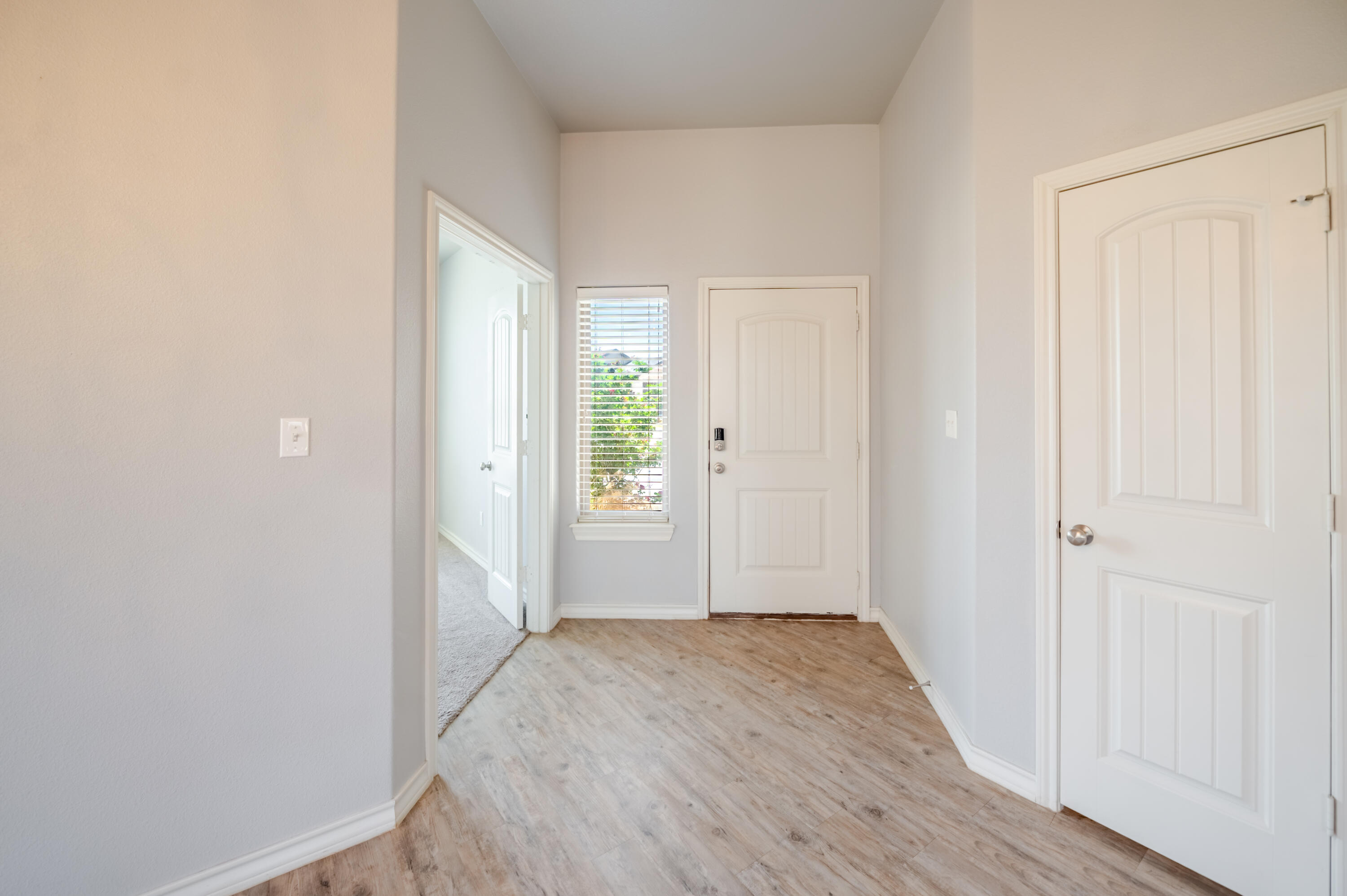 5232 Kemper Street Lubbock, TX 79416 - Photo 3 of 23 RE.Ke-6