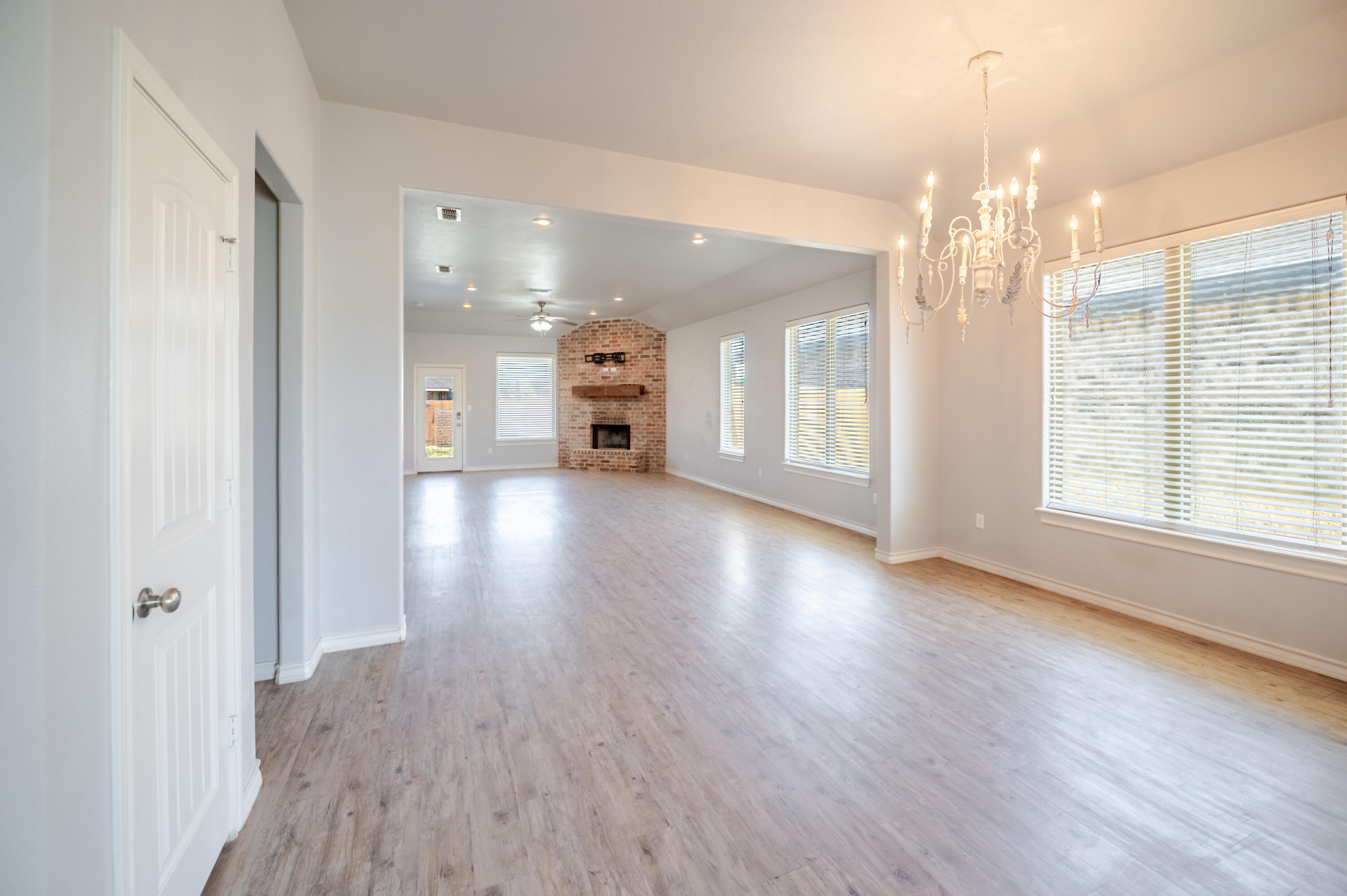 5232 Kemper Street Lubbock, TX 79416 - Photo 4 of 23 RE.Ke-21