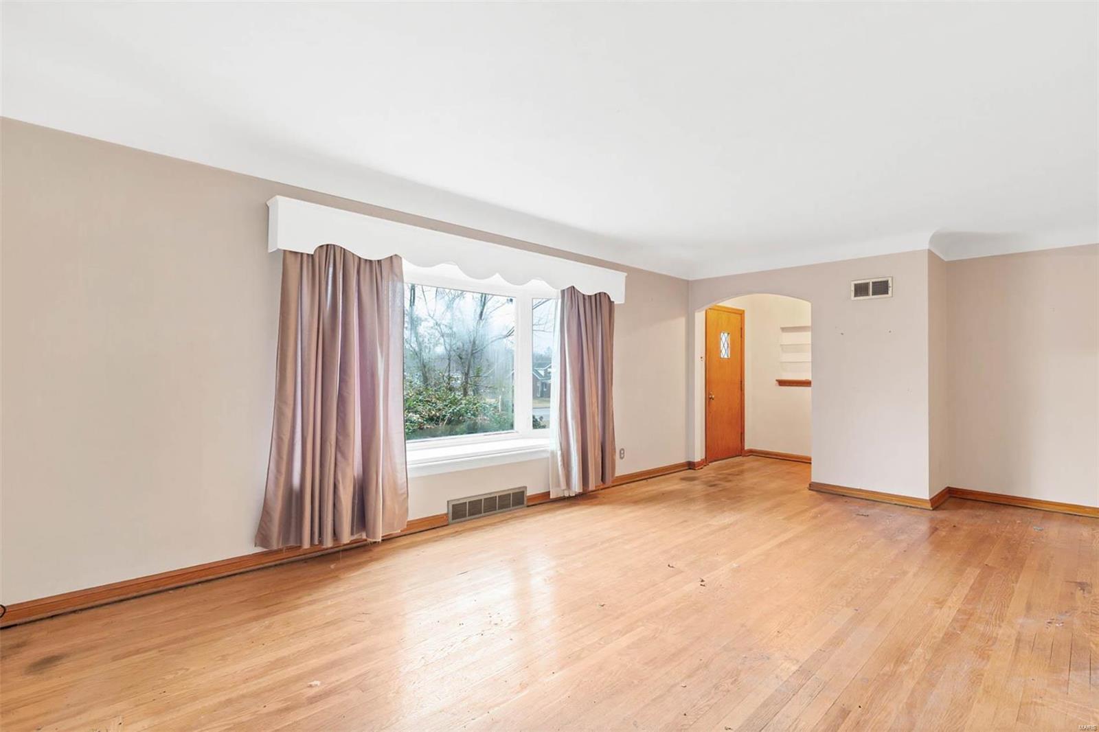 10361 Halls Ferry Road St. Louis, MO 63136 - Photo 5 of 9 Gallery Image 5