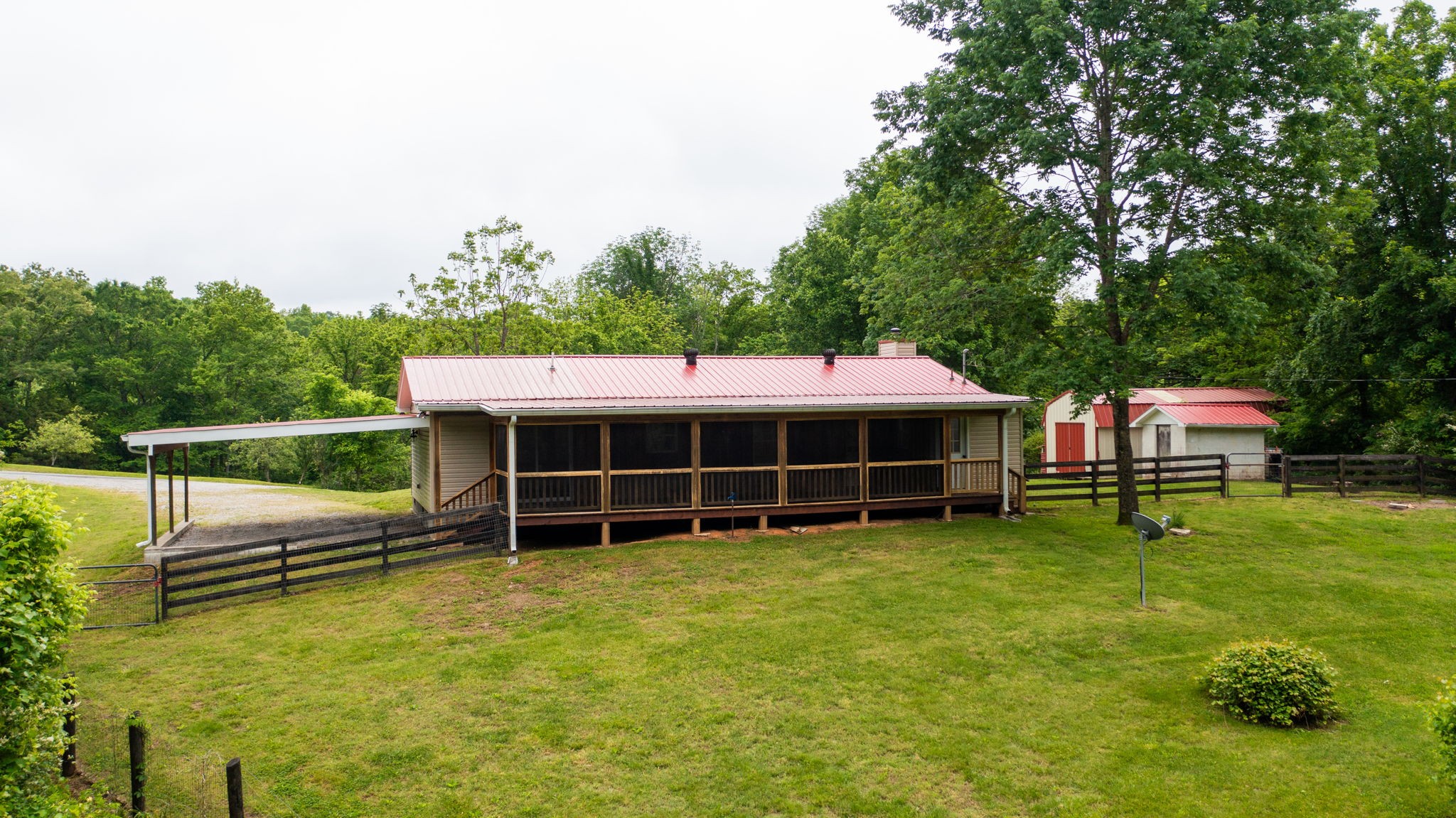 251 Old State Rte 48 Centerville, TN 37033 - Photo 5 of 57 Gallery Image 5