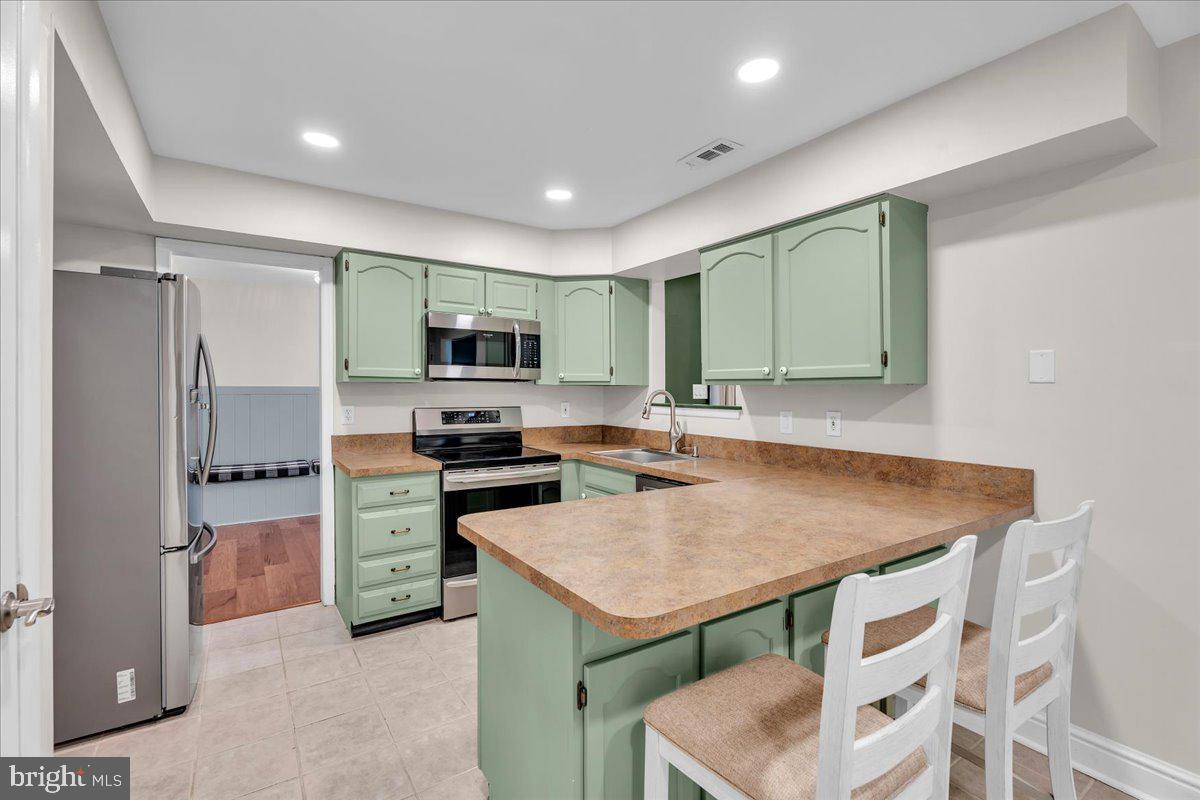 166 Stratton Lane Mount Laurel, NJ 08054 - Photo 13 of 24 Gallery Image 13