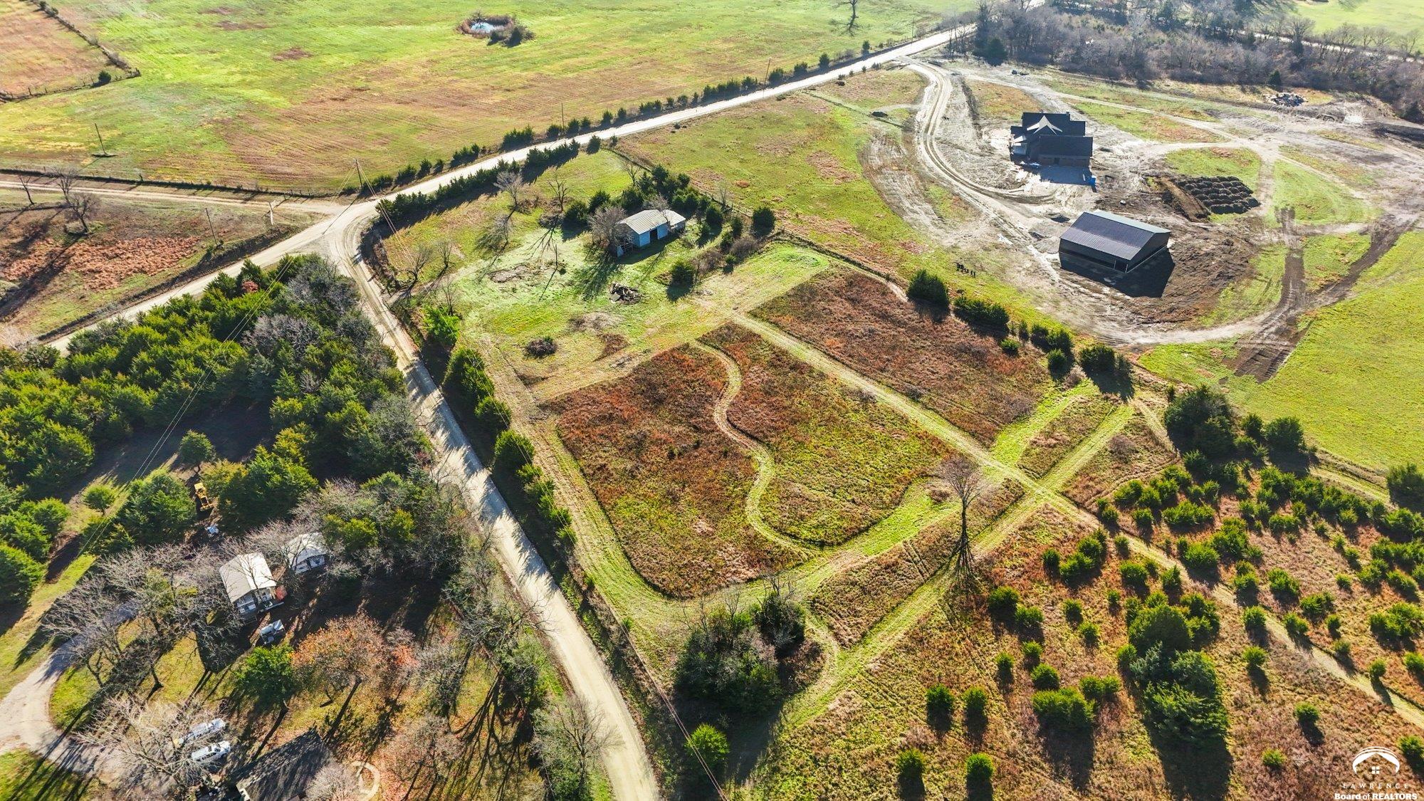 1587 North 450th Road Baldwin City, KS 66006 - Photo 5 of 21