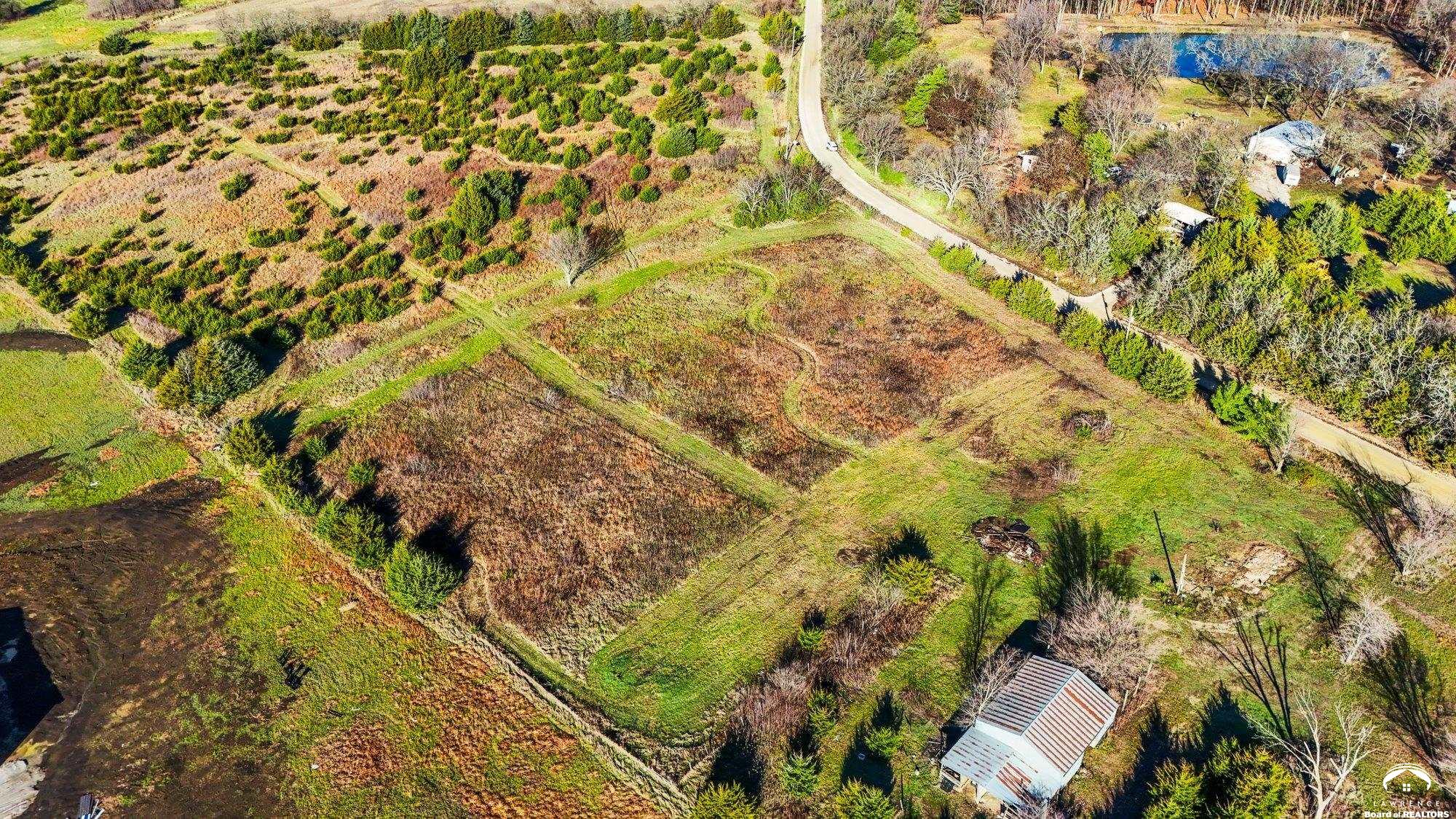 1587 North 450th Road Baldwin City, KS 66006 - Photo 8 of 21