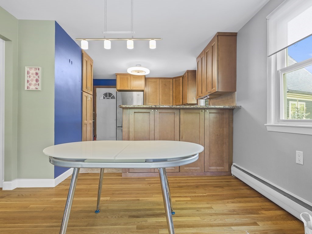 29-31 Highland Road Brookline, MA 02445 - Photo 4 of 17 Gallery Image 4