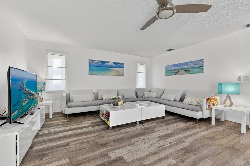 7 Fairway Road Rotonda West, FL 33947 - Photo 12 of 46 Gallery Image 12