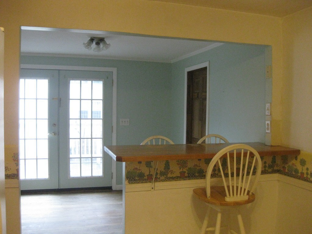 43 Southgate Road Franklin, MA 02038 - Photo 4 of 17 Gallery Image 4