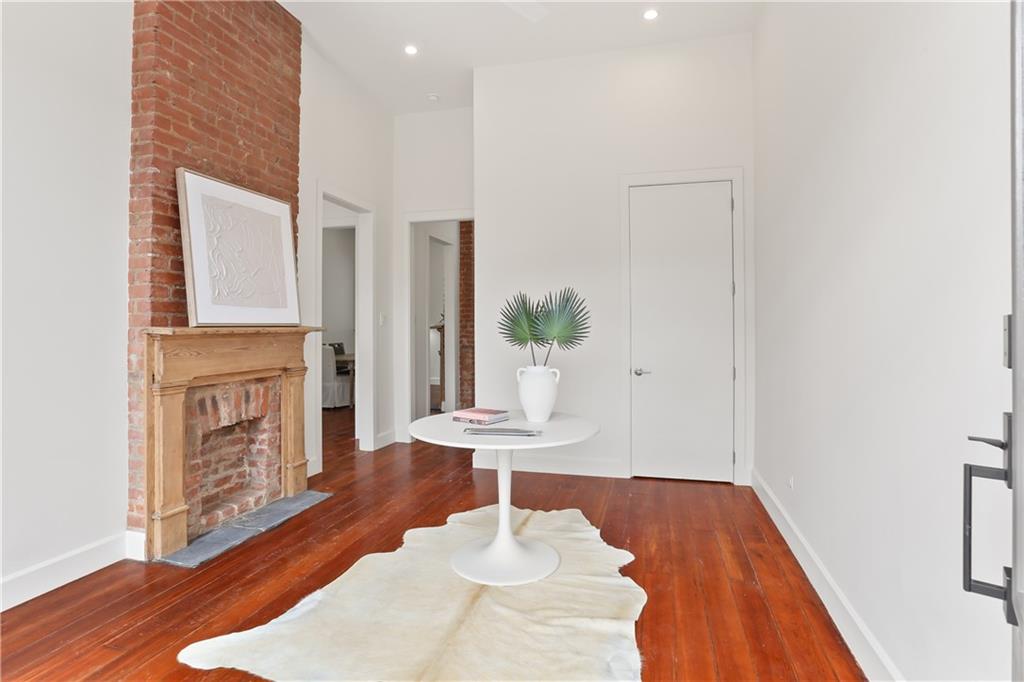 2417 Rousseau Street New Orleans, LA 70130 - Photo 22 of 36