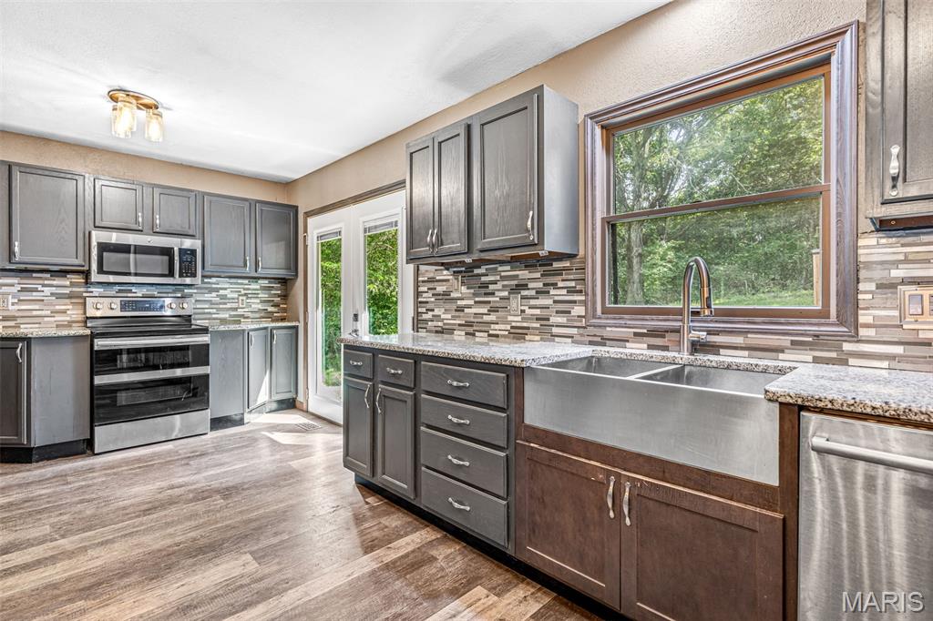 3183 Watson Road Festus, MO 63028 - Photo 23 of 49