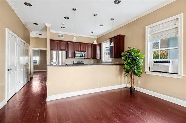 $279,000 | 2015 Martin Luther King Jr Boulevard, New Orleans, LA 70113