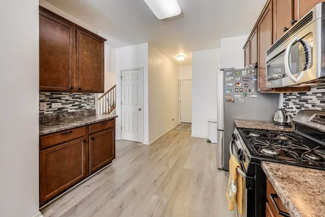 $2,500 | 474 South Jade Lane, Round Lake, IL 60073