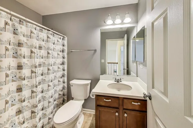 $2,500 | 474 South Jade Lane, Round Lake, IL 60073