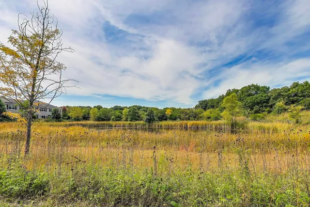 $2,500 | 474 South Jade Lane, Round Lake, IL 60073