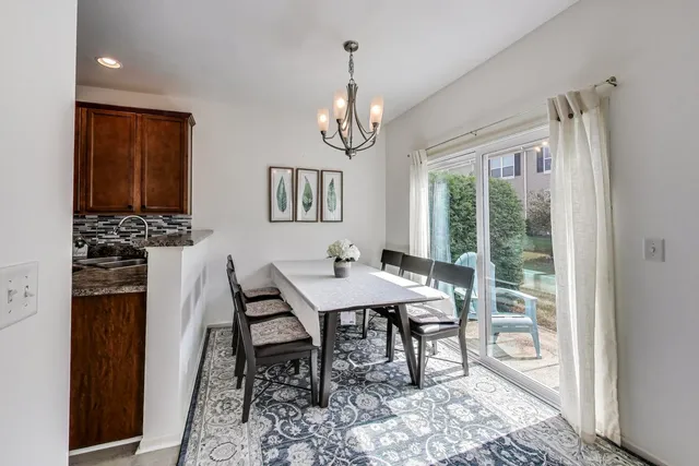 $2,500 | 474 South Jade Lane, Round Lake, IL 60073