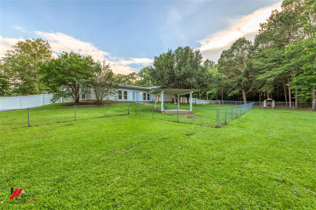 1580 Machen Drive Springhill, LA 71075 - Photo 9 of 40