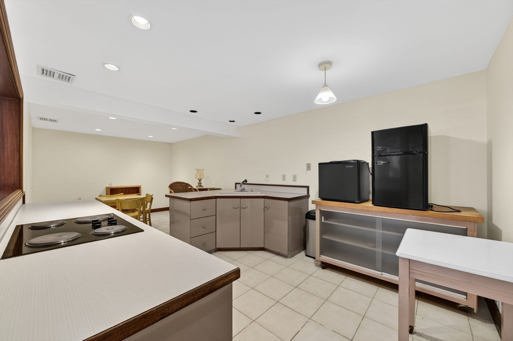 923 Drift Road Westport, MA 02790 - Photo 24 of 27