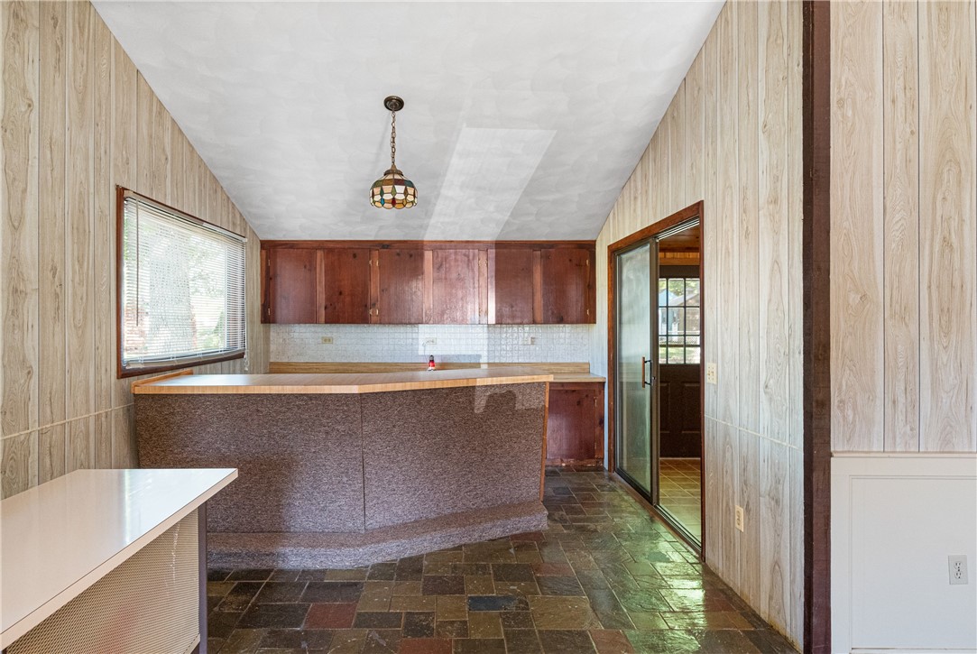 454 Shady Valley Road Coventry, RI 02816 - Photo 17 of 29