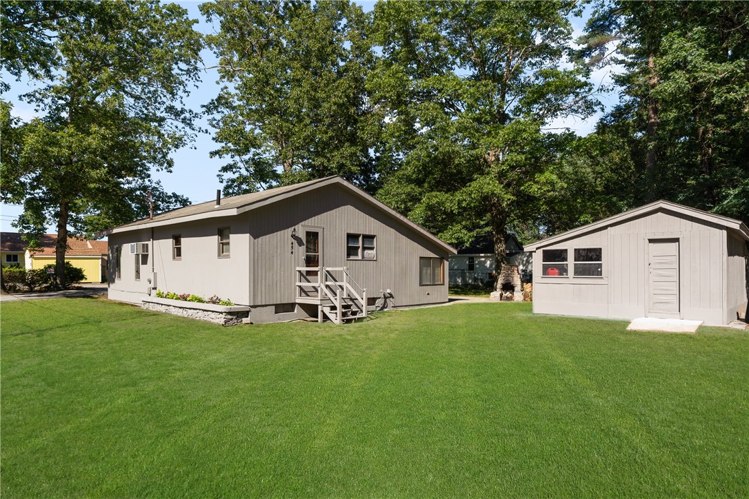 454 Shady Valley Road Coventry, RI 02816 - Photo 3 of 29