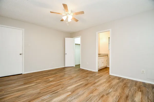 $2,000 | 11222 Broadsweep Drive, Houston, TX 77064