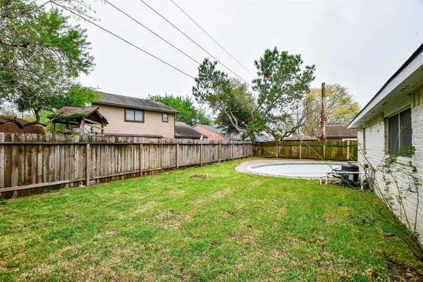 $2,000 | 11222 Broadsweep Drive, Houston, TX 77064