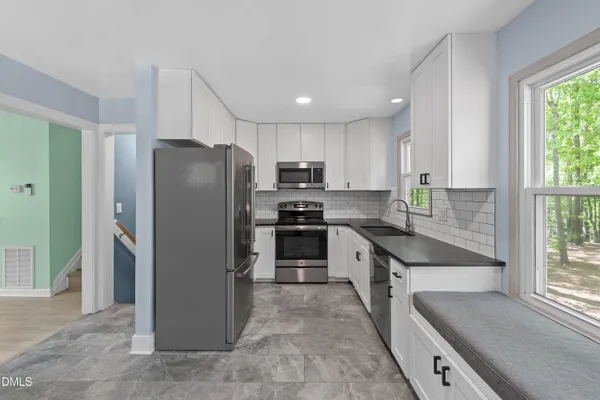 $400,000 | 7921 Castlelake Court, Raleigh, NC 27615