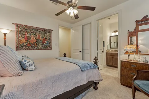 $619,000 | 11 South Sandbells Park Lane, Montgomery, TX 77316