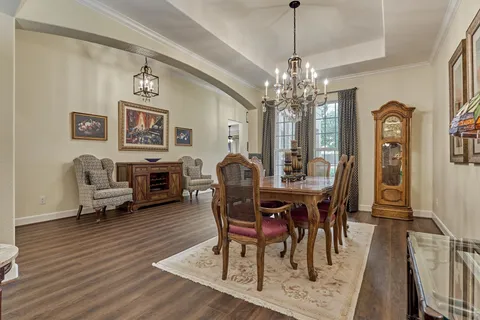 $619,000 | 11 South Sandbells Park Lane, Montgomery, TX 77316