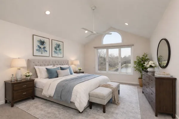 $574,900 | 937 Fountain View Drive, Deerfield, IL 60015