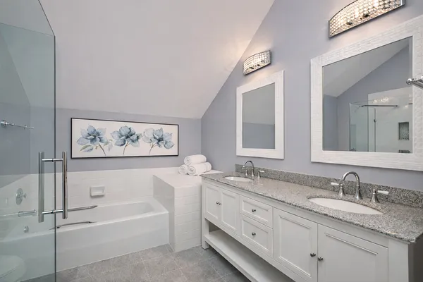 $574,900 | 937 Fountain View Drive, Deerfield, IL 60015