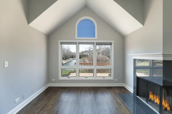 $574,900 | 937 Fountain View Drive, Deerfield, IL 60015