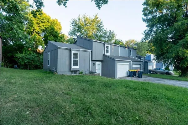 $159,000 | 9525 Manning Avenue, Kansas City, MO 64134